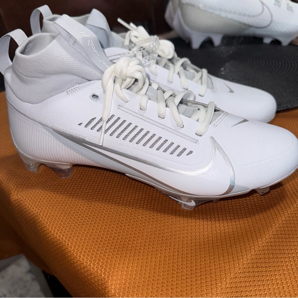 Nike Vapor Edge Pro 360 2 Football Cleats